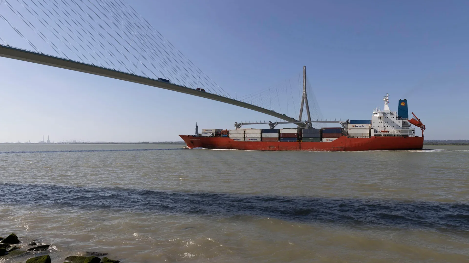 Shipping and logistics industry: Plain sailing for Normandy